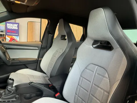  SEAT Arona 1.0 TSI FR First Edition Euro 6 (s/s) 5dr Thumbnail #13