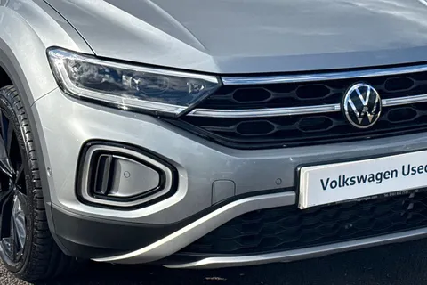 MD75DLY Volkswagen T-Roc 1.5 TSI Style Design 5dr DSG Thumbnail #9