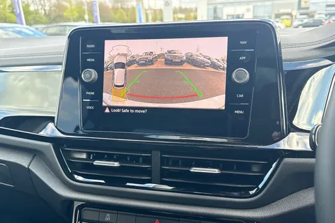 MD75DLY Volkswagen T-Roc 1.5 TSI Style Design 5dr DSG Thumbnail #39