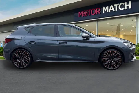 KO24YBD CUPRA Leon 1.4 eHybrid 12.8kWh VZ2 Design Edition DSG Euro 6 (s/s) 5dr Thumbnail #4