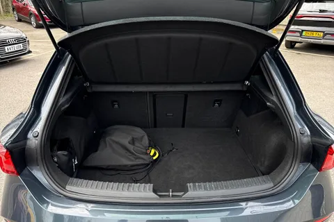 KO24YBD CUPRA Leon 1.4 eHybrid 12.8kWh VZ2 Design Edition DSG Euro 6 (s/s) 5dr Thumbnail #11