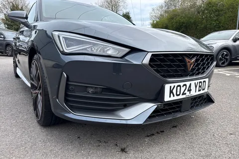 KO24YBD CUPRA Leon 1.4 eHybrid 12.8kWh VZ2 Design Edition DSG Euro 6 (s/s) 5dr Thumbnail #18
