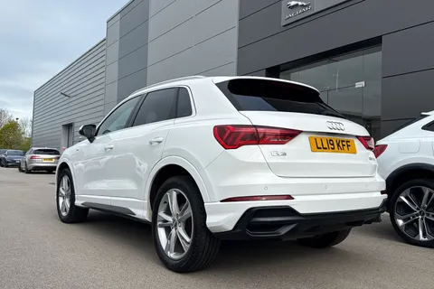 LL19KFF Audi Q3 2.0 TDI 35 S line S Tronic Euro 6 (s/s) 5dr Thumbnail #28