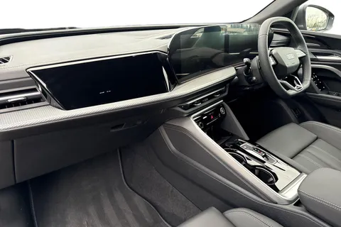 PF75YGO Audi Q5 SUV S line e-hybrid quattro 299 PS S tronic Thumbnail #15