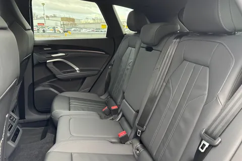 PF75YGO Audi Q5 SUV S line e-hybrid quattro 299 PS S tronic Thumbnail #19