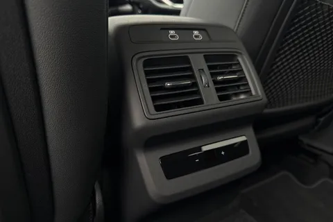 PF75YGO Audi Q5 SUV S line e-hybrid quattro 299 PS S tronic Thumbnail #44