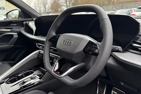 PF75YGO Audi Q5 SUV S line e-hybrid quattro 299 PS S tronic Thumbnail #49