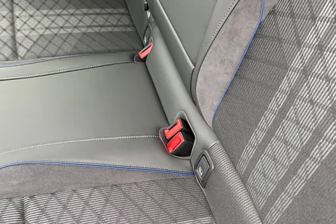  Volkswagen Passat 1.5 eTSI MHEV R-Line DSG Euro 6 (s/s) 5dr Thumbnail #33