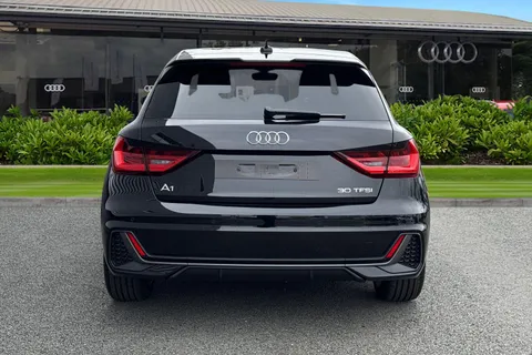 Audi A1 1.0 TFSI 30 S line Sportback S Tronic Euro 6 (s/s) 5dr Thumbnail #5
