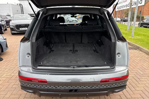 KT25ZDU Audi Q7 SUV  Black Edition 50 TDI quattro 286 PS tiptronic Thumbnail #8
