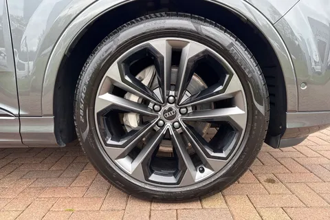 KT25ZDU Audi Q7 SUV  Black Edition 50 TDI quattro 286 PS tiptronic Thumbnail #11