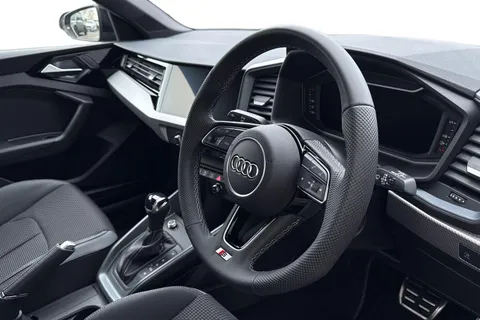 Audi A1 1.0 TFSI 30 S line Sportback S Tronic Euro 6 (s/s) 5dr Thumbnail #14