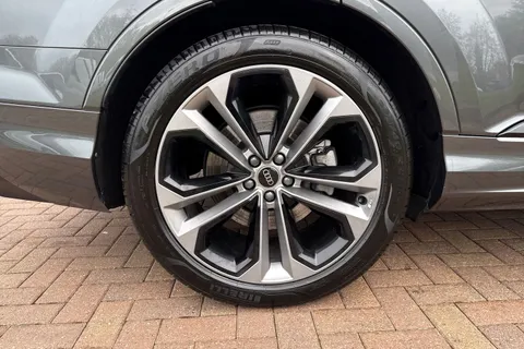 KT25ZDU Audi Q7 SUV  Black Edition 50 TDI quattro 286 PS tiptronic Thumbnail #12