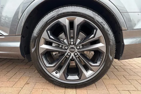 KT25ZDU Audi Q7 SUV  Black Edition 50 TDI quattro 286 PS tiptronic Thumbnail #13