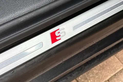 KT25ZDU Audi Q7 SUV  Black Edition 50 TDI quattro 286 PS tiptronic Thumbnail #40