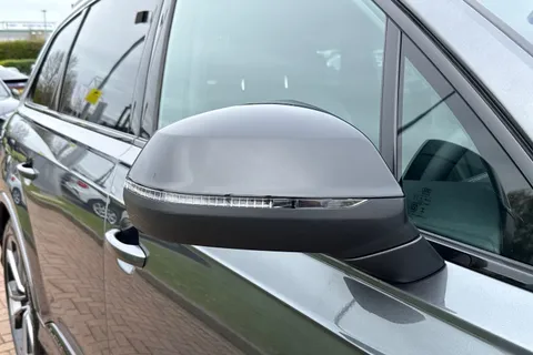 KT25ZDU Audi Q7 SUV  Black Edition 50 TDI quattro 286 PS tiptronic Thumbnail #44