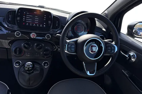 WO21AHU FIAT 500 1.0 MHEV Lounge Euro 6 (s/s) 3dr Thumbnail #19