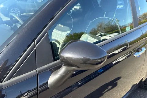 WO21AHU FIAT 500 1.0 MHEV Lounge Euro 6 (s/s) 3dr Thumbnail #30