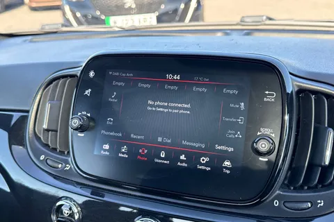 WO21AHU FIAT 500 1.0 MHEV Lounge Euro 6 (s/s) 3dr Thumbnail #42