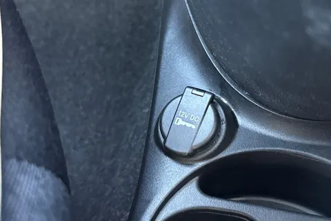 WO21AHU FIAT 500 1.0 MHEV Lounge Euro 6 (s/s) 3dr Thumbnail #50