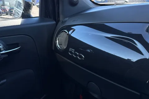 WO21AHU FIAT 500 1.0 MHEV Lounge Euro 6 (s/s) 3dr Thumbnail #55