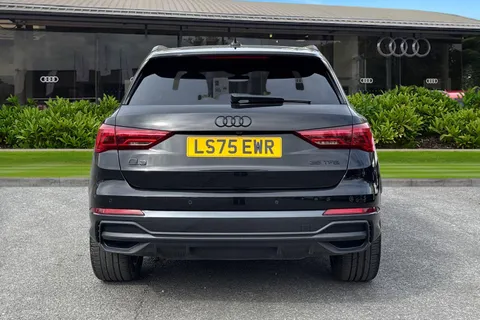 LS75EWR Audi Q3 Black Edition 35 TFSI 150 PS S tronic Thumbnail #5