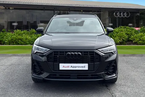 LS75EWR Audi Q3 Black Edition 35 TFSI 150 PS S tronic Thumbnail #6