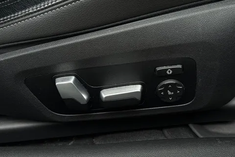 DX71HJE BMW 4 Series 2.0 430i M Sport Pro Edition Auto Euro 6 (s/s) 2dr Thumbnail #49