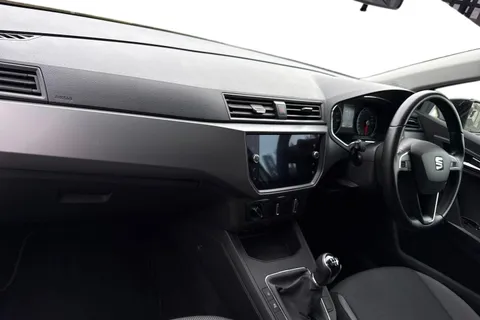 DG18DXF SEAT Ibiza 1.0 TSI SE Design Euro 6 (s/s) 5dr Thumbnail #15