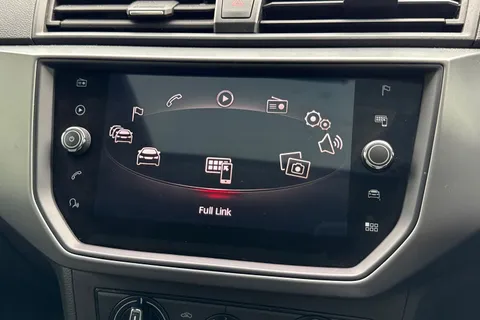 DG18DXF SEAT Ibiza 1.0 TSI SE Design Euro 6 (s/s) 5dr Thumbnail #17