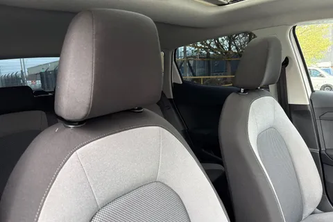 DG18DXF SEAT Ibiza 1.0 TSI SE Design Euro 6 (s/s) 5dr Thumbnail #24