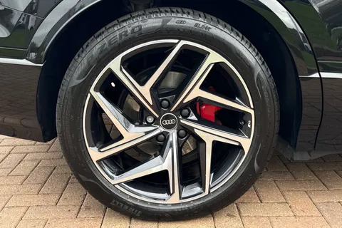 KO25WHW Audi Q6 E-Tron Q6 SUV Edition 1 e-tron  185,00 kW Thumbnail #11