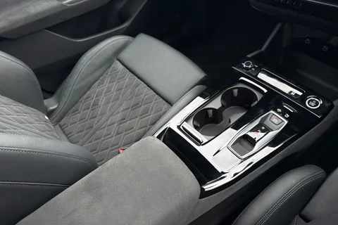 KO25WHW Audi Q6 E-Tron Q6 SUV Edition 1 e-tron  185,00 kW Thumbnail #61