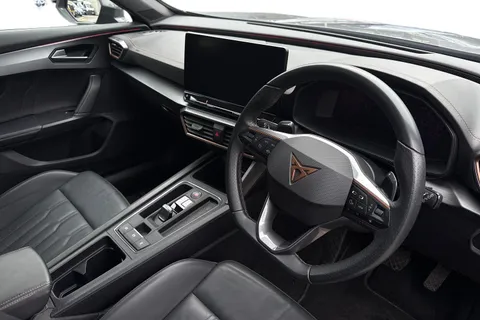 KY74HVT CUPRA Formentor 1.5 TSI V2 DSG Euro 6 (s/s) 5dr Thumbnail #9