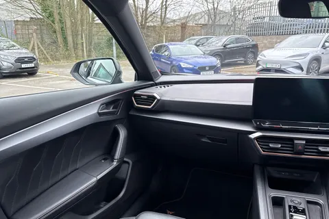 KY74HVT CUPRA Formentor 1.5 TSI V2 DSG Euro 6 (s/s) 5dr Thumbnail #16