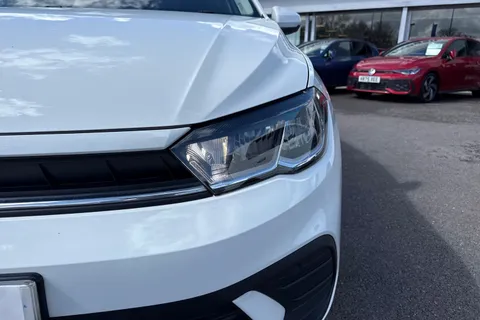 CX22YSN Volkswagen Polo 1.0 TSI Life 5dr Thumbnail #30