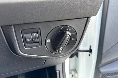 CX22YSN Volkswagen Polo 1.0 TSI Life 5dr Thumbnail #36