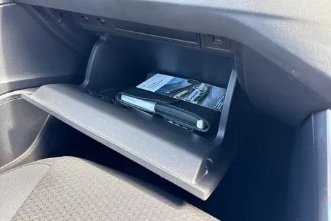 CX22YSN Volkswagen Polo 1.0 TSI Life 5dr Thumbnail #41