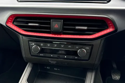 DA23MUU SEAT Ibiza 1.0 TSI FR Sport Euro 6 (s/s) 5dr Thumbnail #22