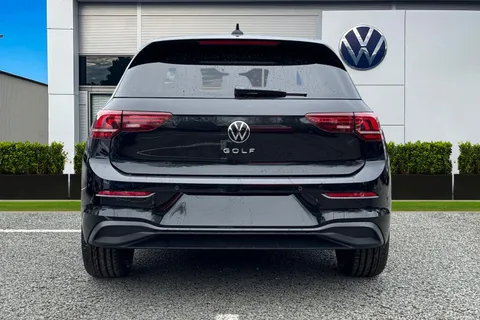  Volkswagen Golf 2.0 TDI Match Euro 6 (s/s) 5dr Thumbnail #5