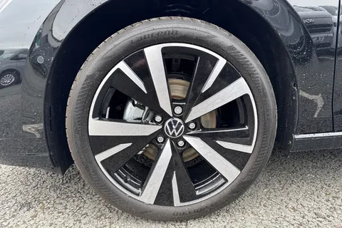  Volkswagen Golf 2.0 TDI Match Euro 6 (s/s) 5dr Thumbnail #11