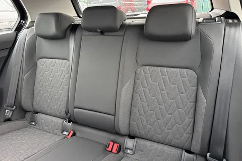  Volkswagen Golf 2.0 TDI Match Euro 6 (s/s) 5dr Thumbnail #19