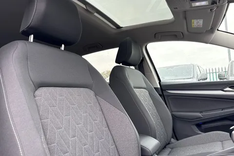  Volkswagen Golf 2.0 TDI Match Euro 6 (s/s) 5dr Thumbnail #24