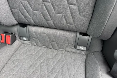  Volkswagen Golf 2.0 TDI Match Euro 6 (s/s) 5dr Thumbnail #33