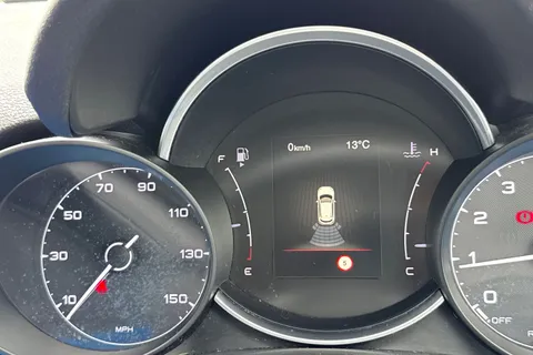 YT19HYD FIAT 500X 1.0 FireFly Turbo MultiAir City Cross Euro 6 (s/s) 5dr Thumbnail #49