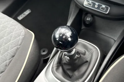 YT19HYD FIAT 500X 1.0 FireFly Turbo MultiAir City Cross Euro 6 (s/s) 5dr Thumbnail #51