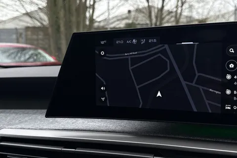 FT74ADZ PEUGEOT 3008 1.2 Allure e-DSC6 Euro 6 (s/s) 5dr Thumbnail #13