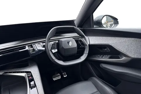 FT74ADZ PEUGEOT 3008 1.2 Allure e-DSC6 Euro 6 (s/s) 5dr Thumbnail #14