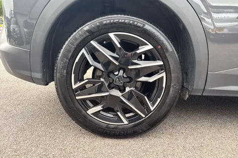 FT74ADZ PEUGEOT 3008 1.2 Allure e-DSC6 Euro 6 (s/s) 5dr Thumbnail #24