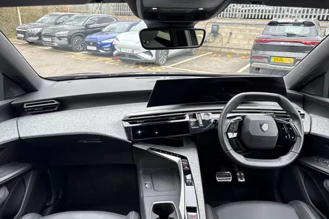 FT74ADZ PEUGEOT 3008 1.2 Allure e-DSC6 Euro 6 (s/s) 5dr Thumbnail #26